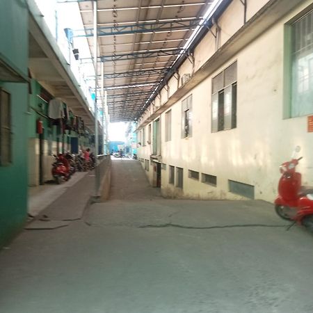 Cu Xa Hung Loi Hostel Xom Ben San Εξωτερικό φωτογραφία